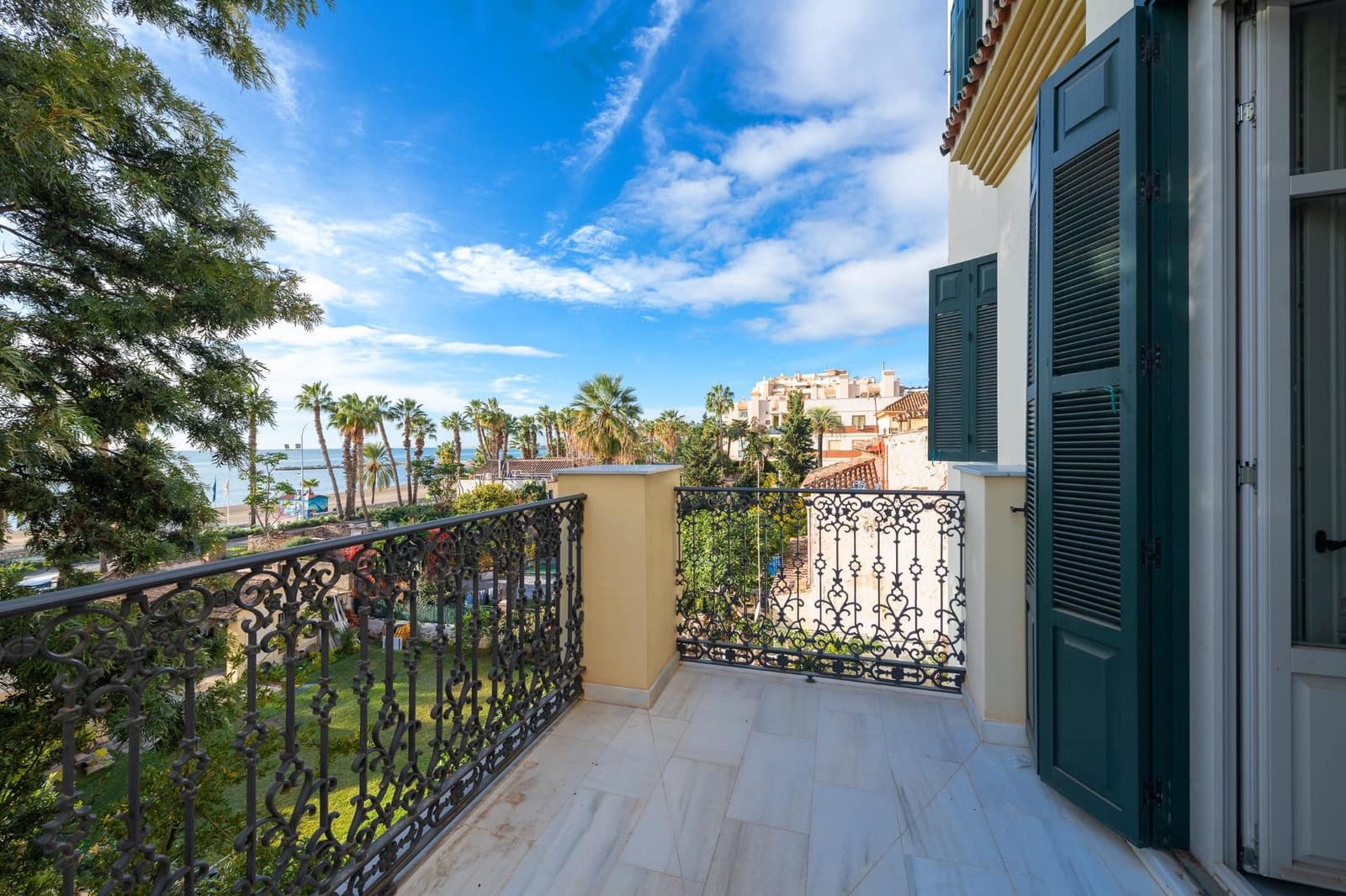 3 sypialnia Penthouse na sprzedaż w Miasto Malaga z garażem - 2 250 000 € (Ref: 9449381)