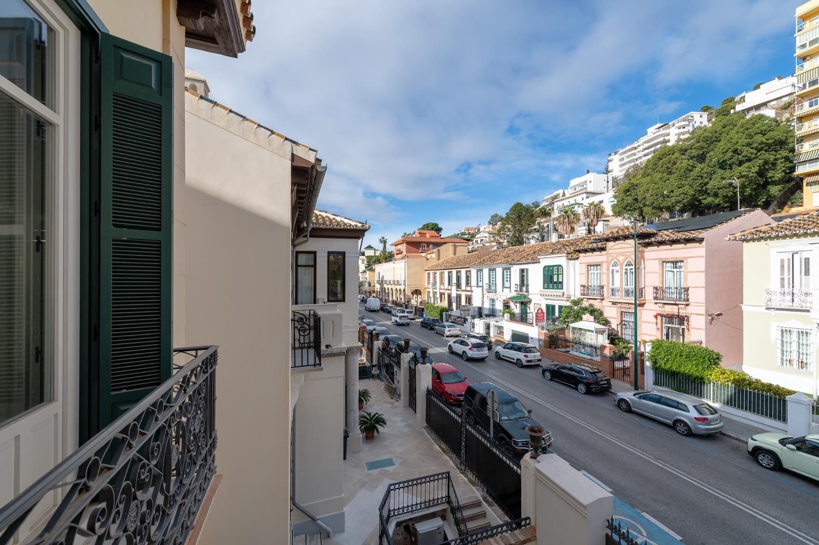 3 sypialnia Penthouse na sprzedaż w Miasto Malaga z garażem - 2 250 000 € (Ref: 9449381)