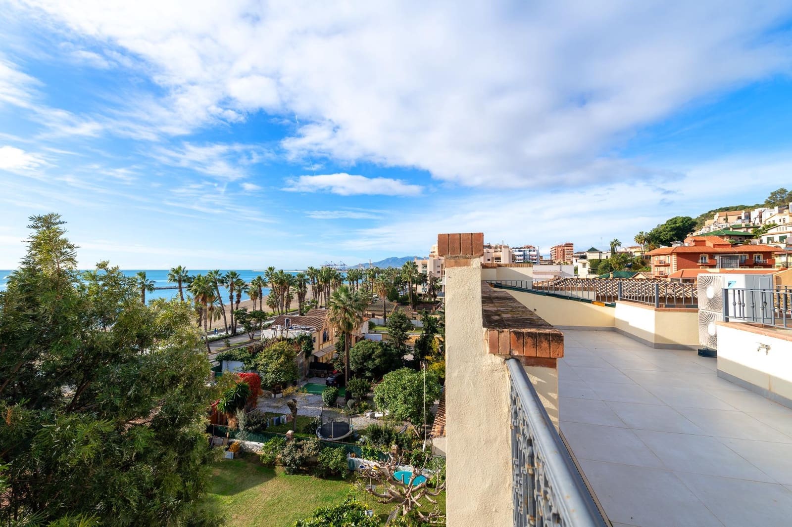 3 sypialnia Penthouse na sprzedaż w Miasto Malaga z garażem - 2 250 000 € (Ref: 9449381)