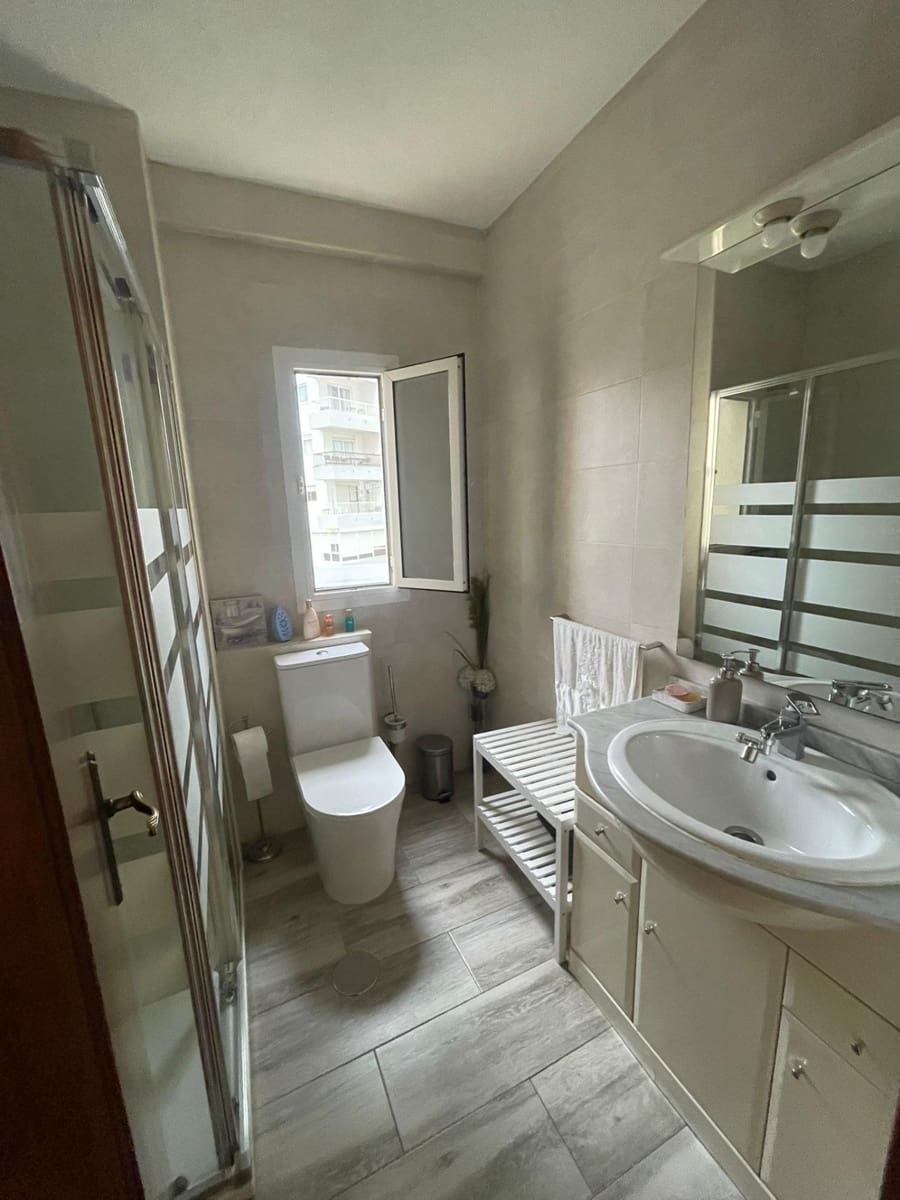 2 slaapkamer Flat te koop in Benalmadena met garage - € 450.000 (Ref: 9456349)