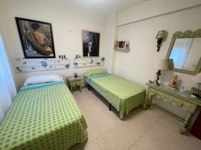 2 sovrum Lägenhet till salu i Puerto Marina, Benalmádena med garage - 450 000 € (Ref: 9456349)