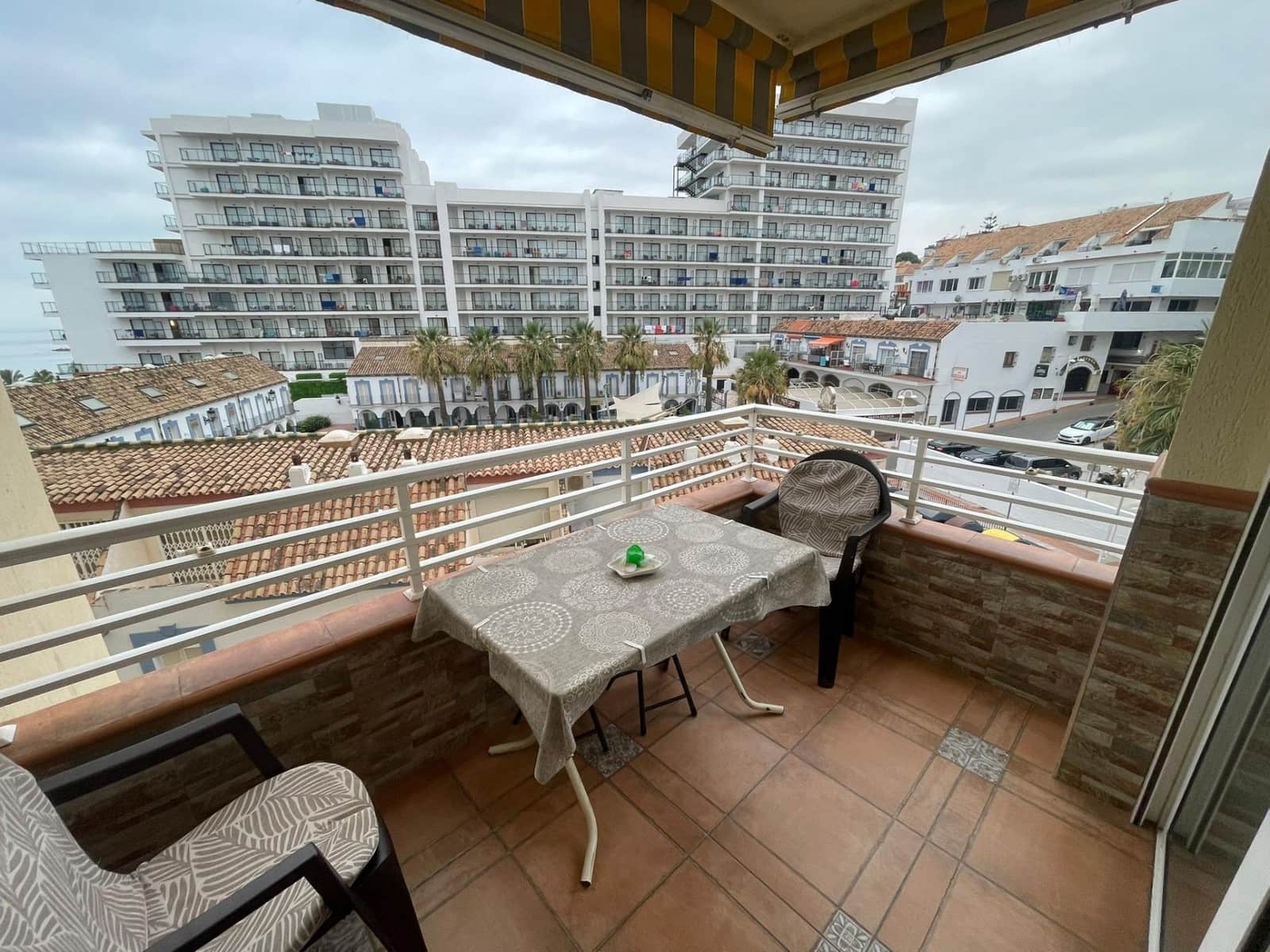 2 slaapkamer Flat te koop in Benalmadena met garage - € 450.000 (Ref: 9456349)