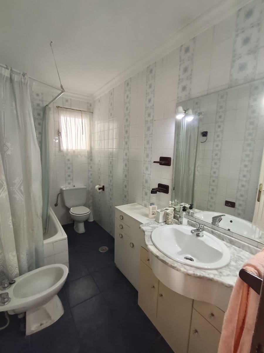 3 quarto Apartamento para venda em Malaga cidade - 238 000 € (Ref: 9456350)