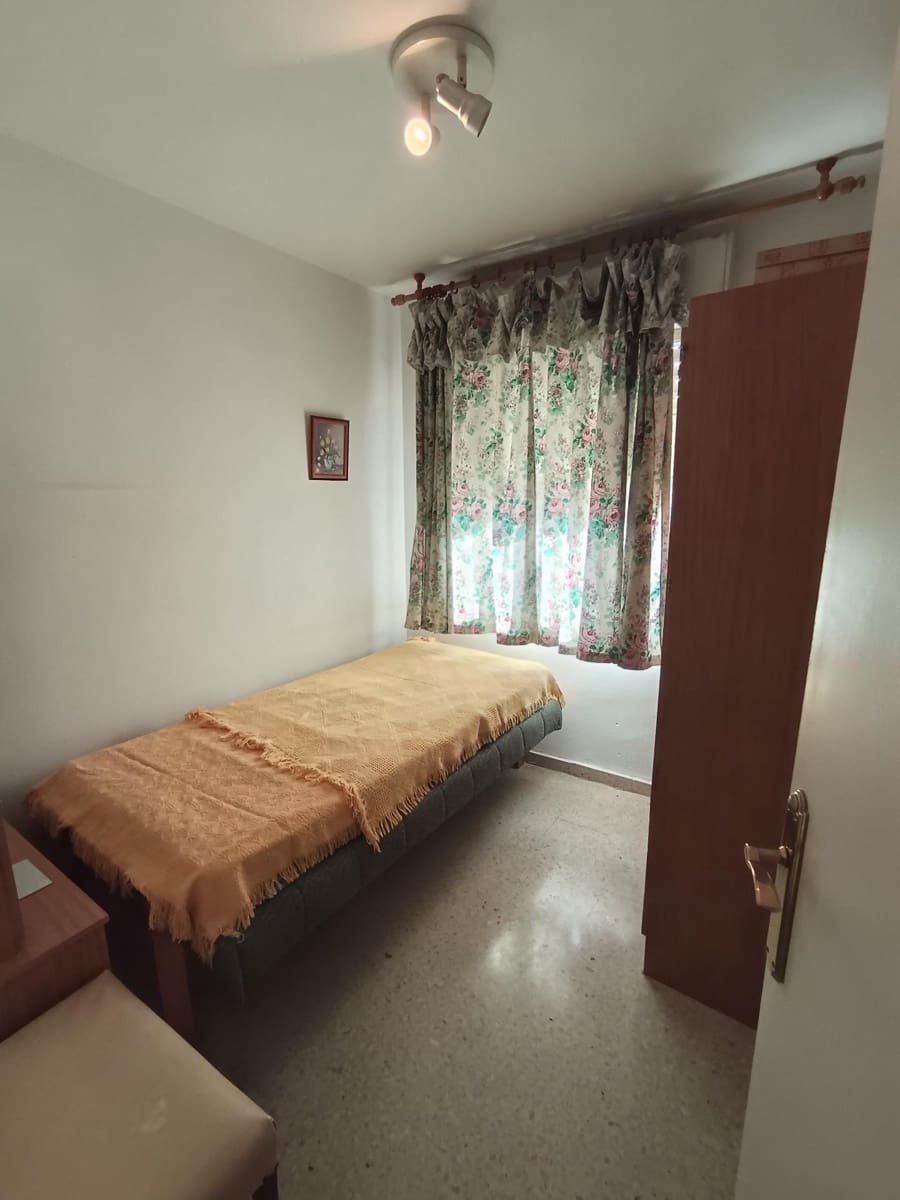 3 quarto Apartamento para venda em Malaga cidade - 238 000 € (Ref: 9456350)