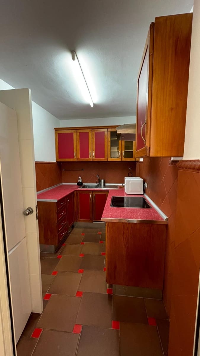 2 bedroom Flat for sale in Torremolinos with pool garage - € 275,000 (Ref: 9481257)