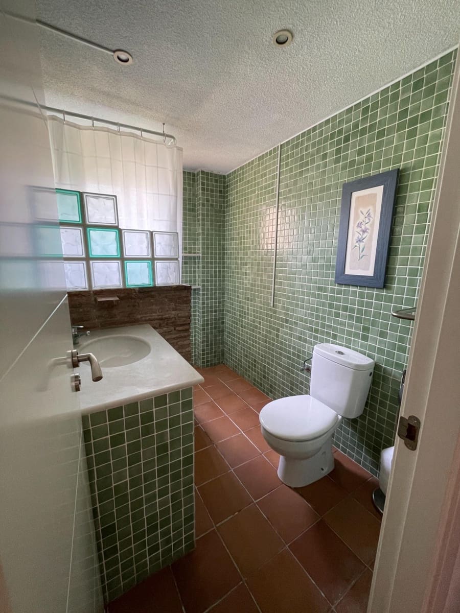 2 bedroom Flat for sale in Torremolinos with pool garage - € 275,000 (Ref: 9481257)