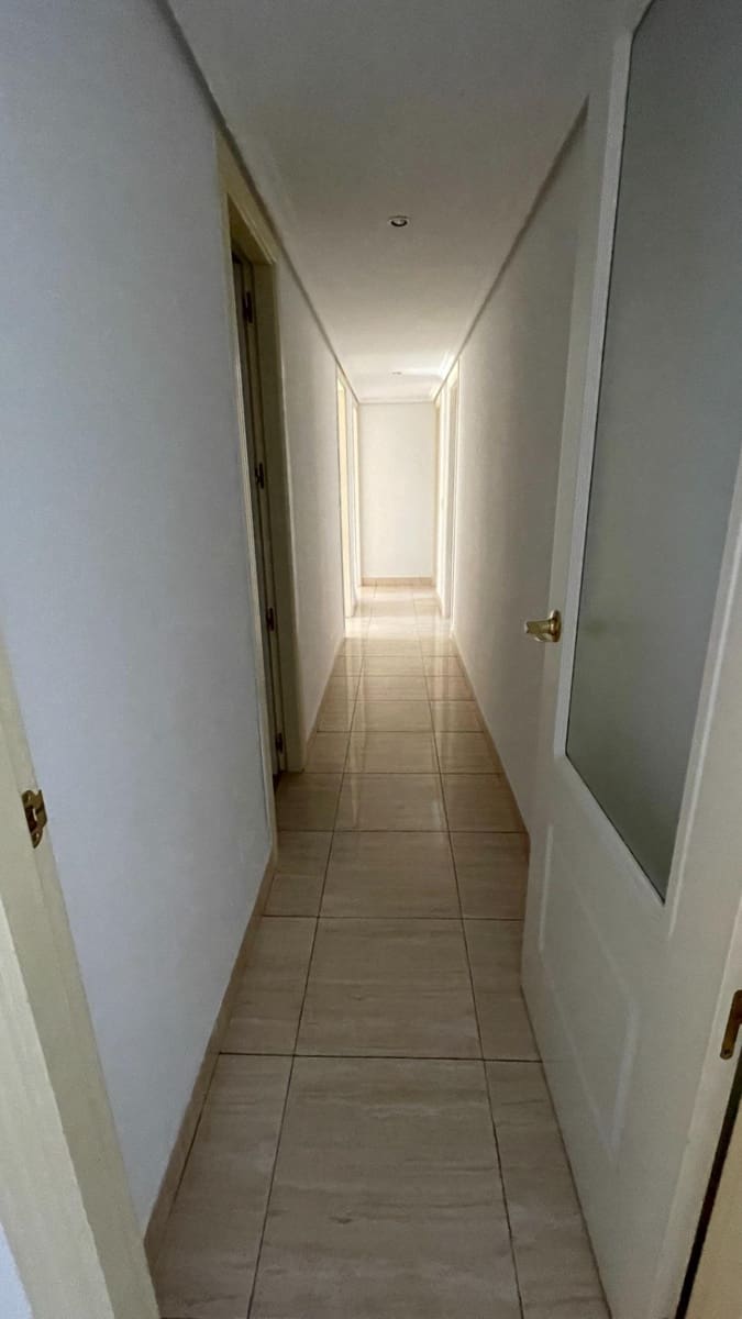 4 soveværelse Lejlighed til salg i Malaga by - € 670.000 (Ref: 9481258)