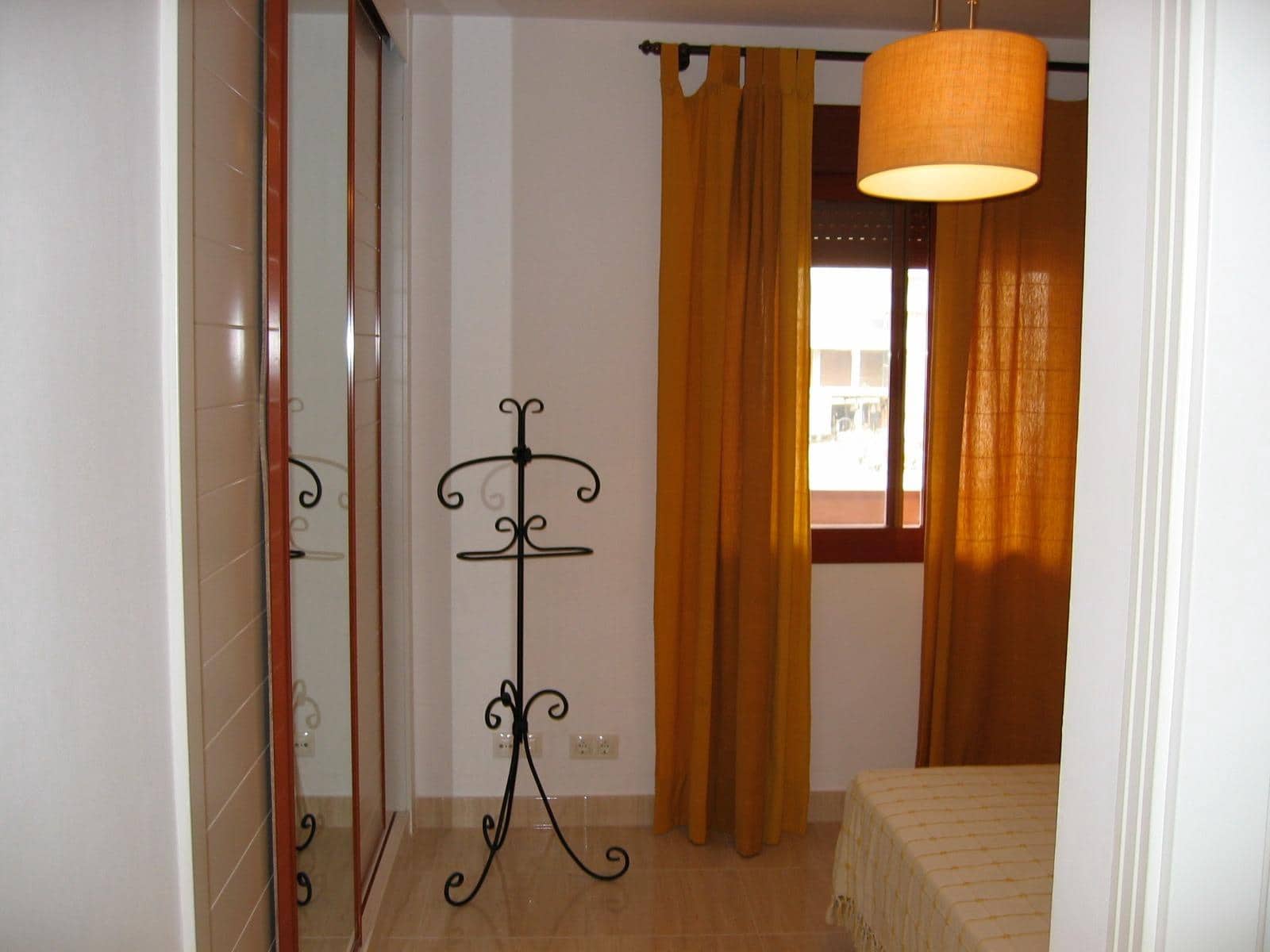 4 soveværelse Lejlighed til salg i Malaga by - € 670.000 (Ref: 9481258)