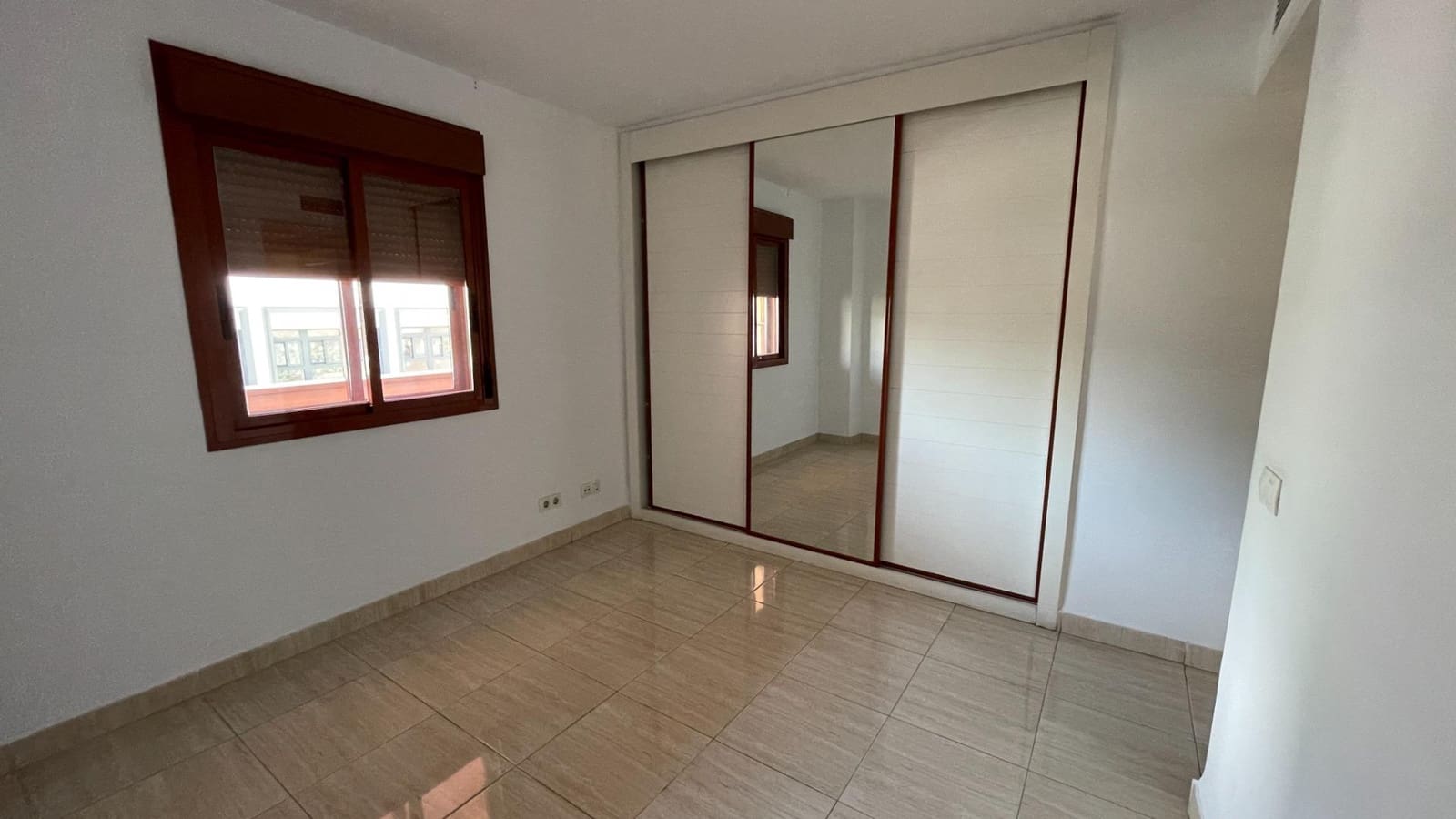 4 soveværelse Lejlighed til salg i Malaga by - € 670.000 (Ref: 9481258)