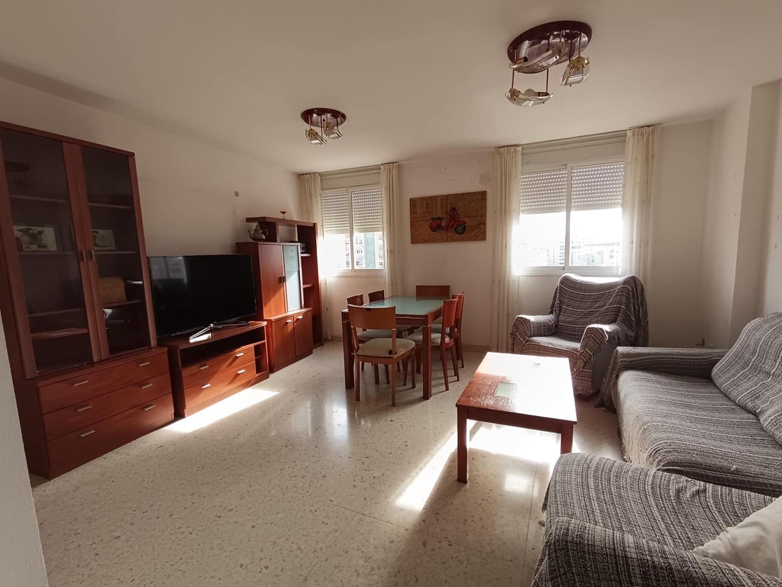 Piso de 3 habitaciones en Málaga ciudad en venta - 299.000 € (Ref: 9491493)