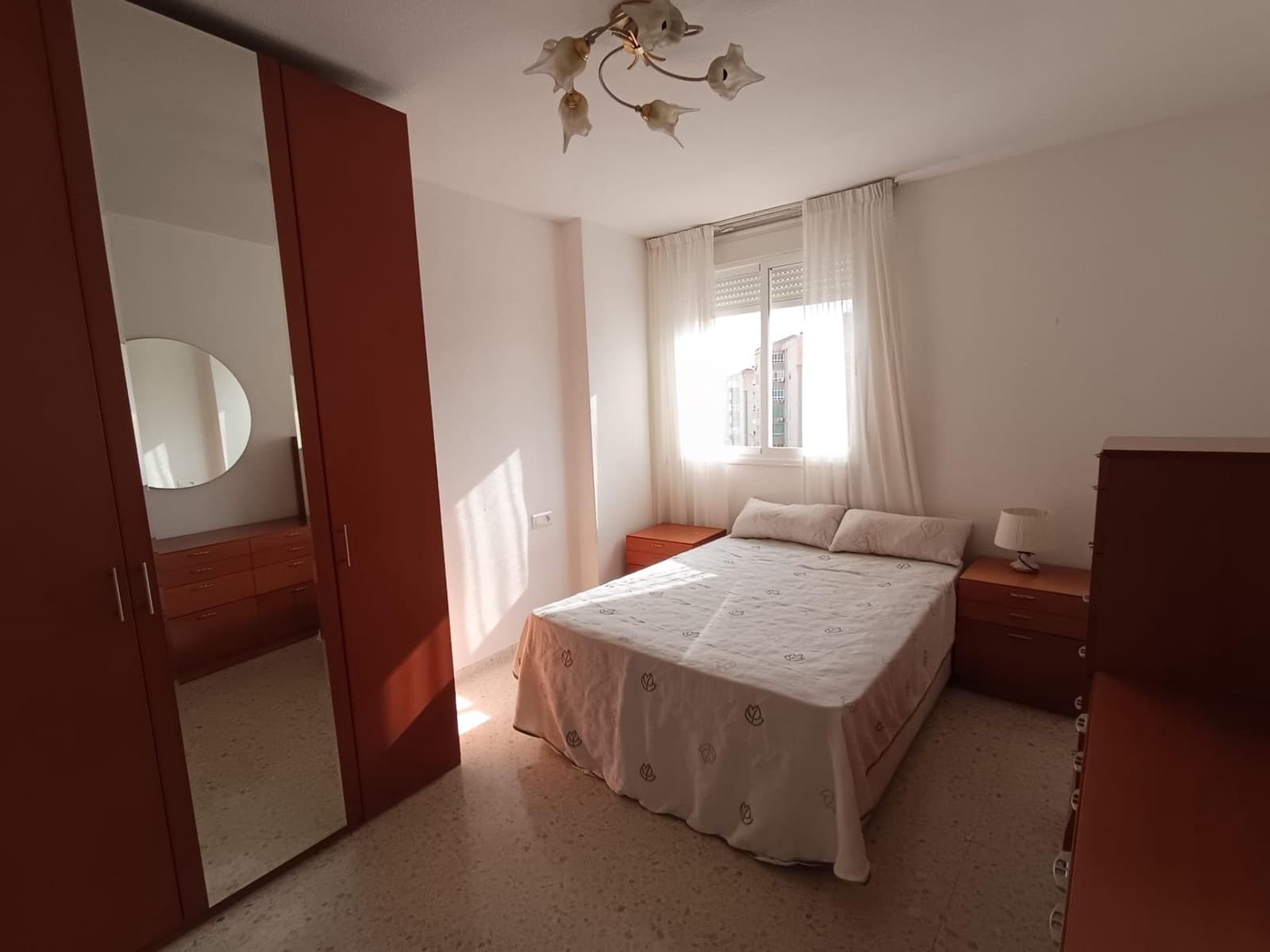 Piso de 3 habitaciones en Málaga ciudad en venta - 299.000 € (Ref: 9491493)