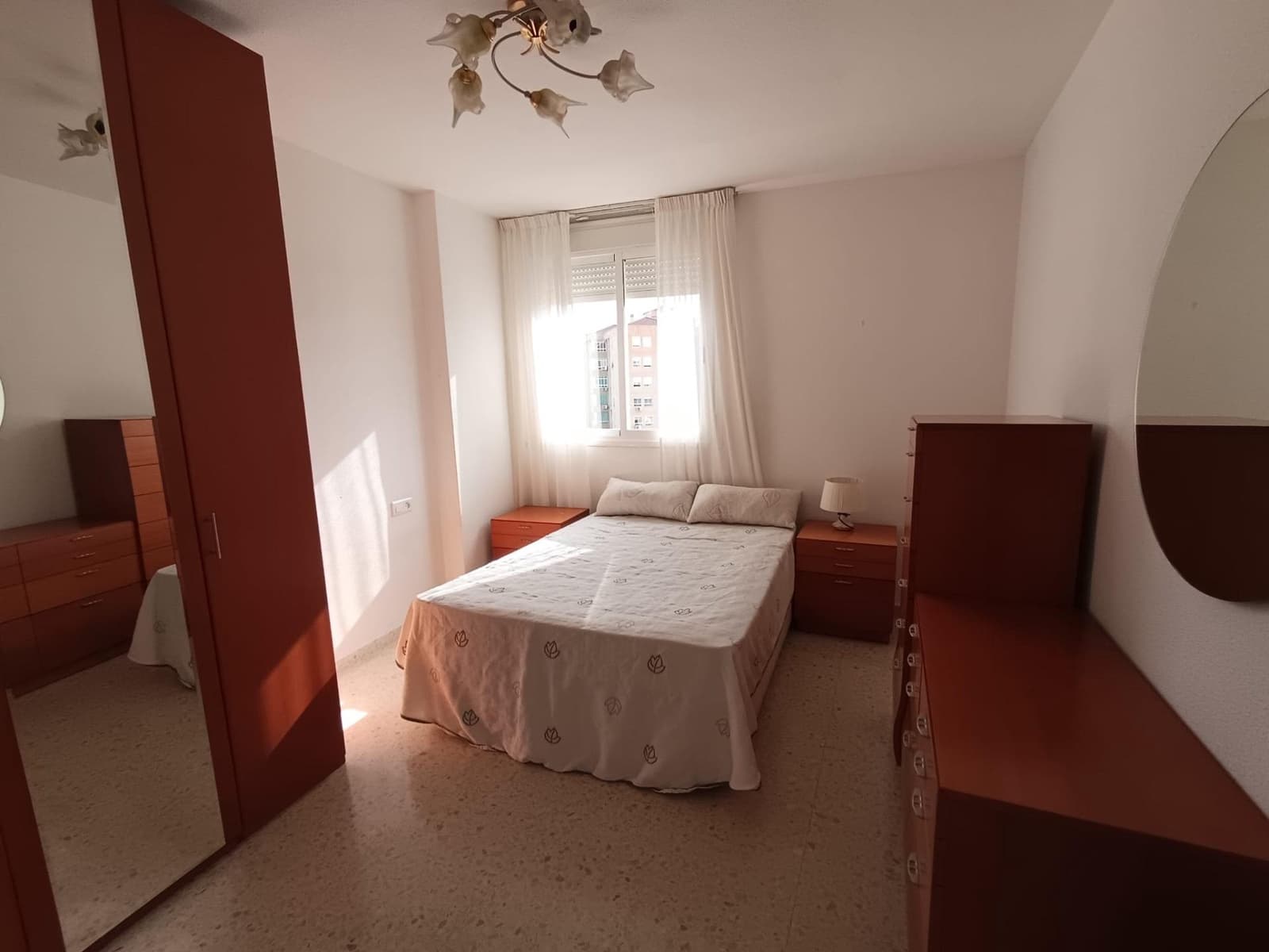 Piso de 3 habitaciones en Málaga ciudad en venta - 299.000 € (Ref: 9491493)