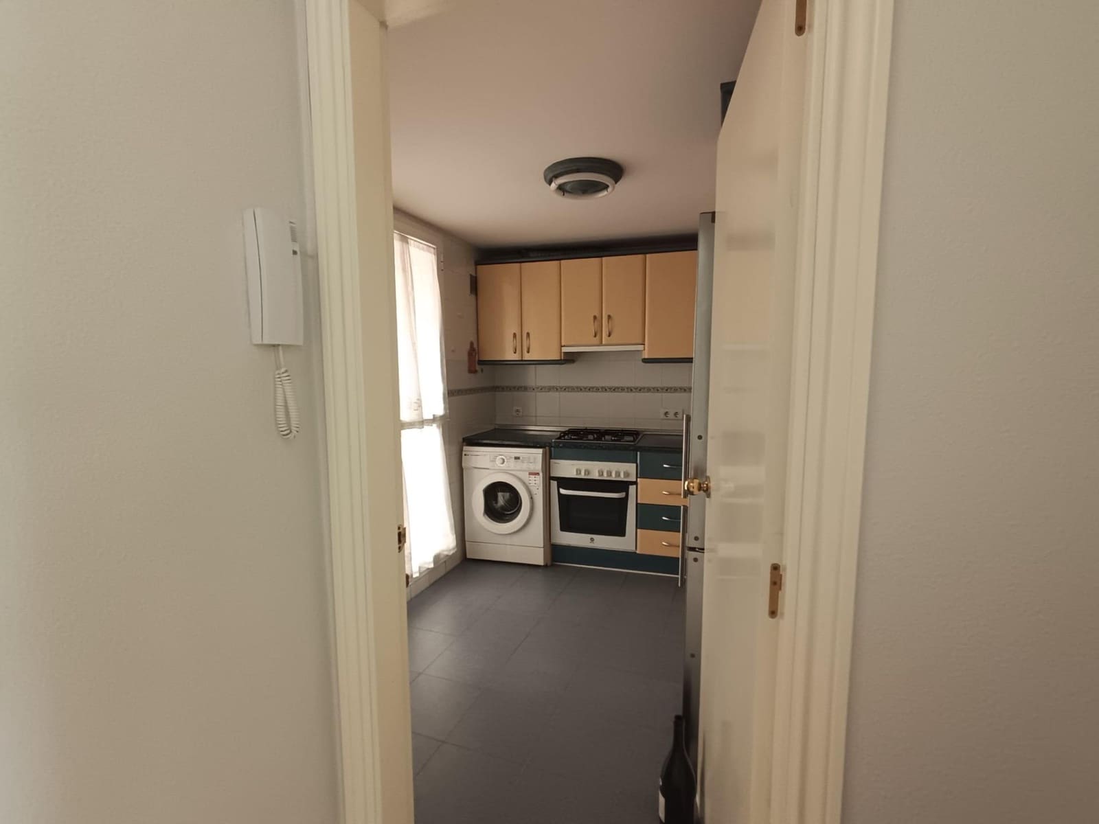 Piso de 3 habitaciones en Málaga ciudad en venta - 299.000 € (Ref: 9491493)