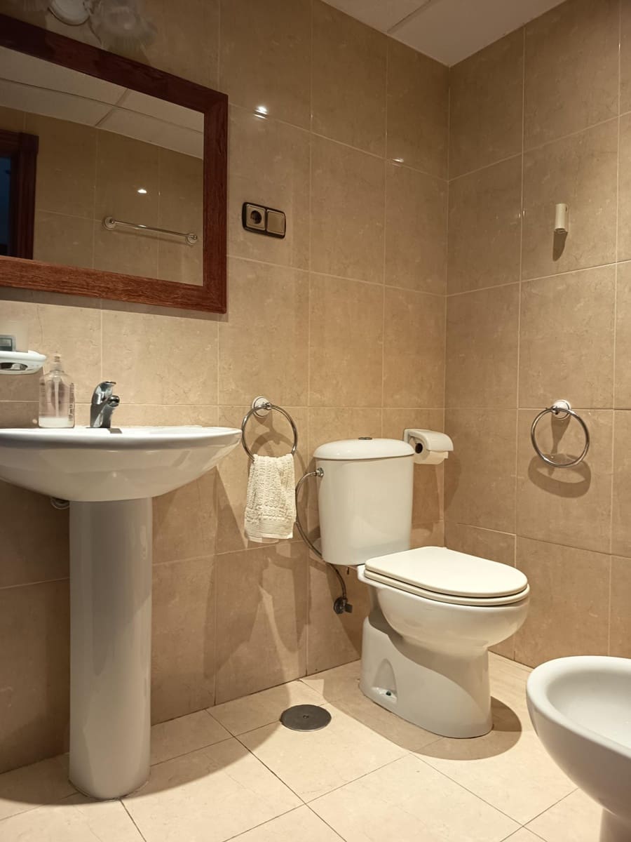 Piso de 3 habitaciones en Torremolinos en venta con piscina - 800.000 € (Ref: 9502445)