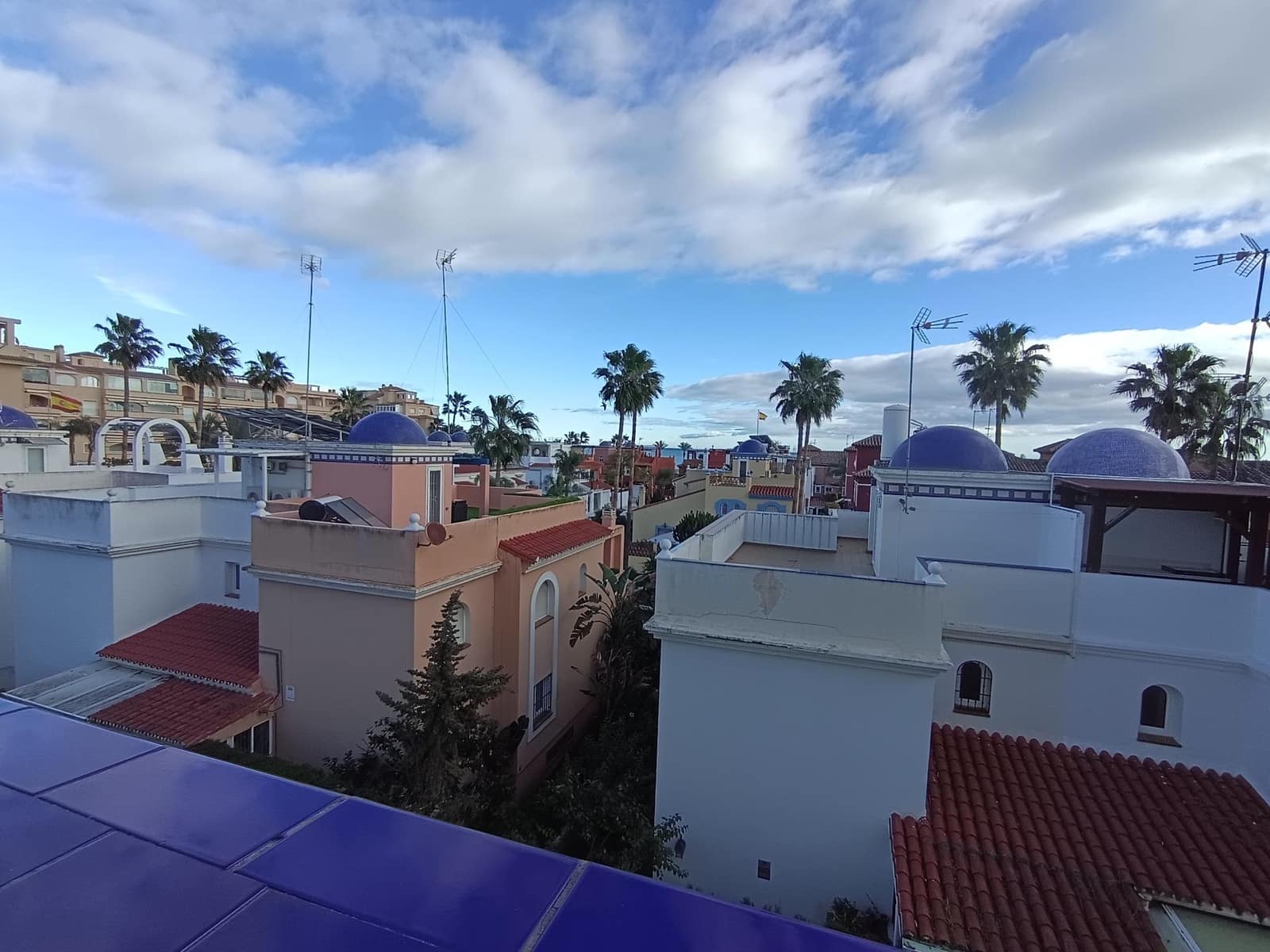 Piso de 3 habitaciones en Torremolinos en venta con piscina - 800.000 € (Ref: 9502445)