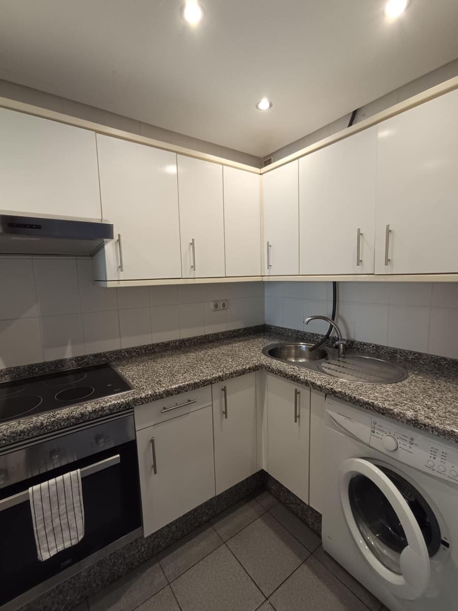 Studio til salg i Benalmadena med swimmingpool - € 400.000 (Ref: 9502446)