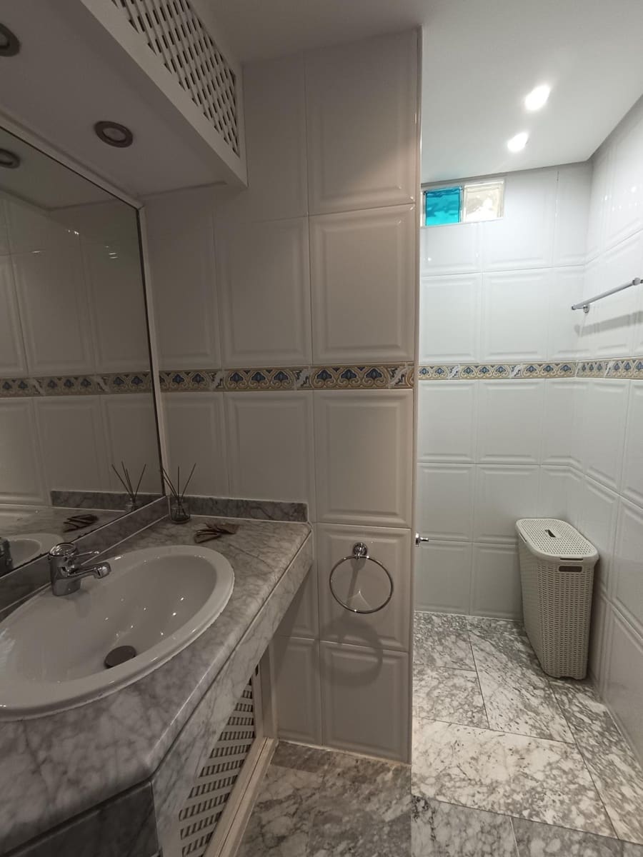 Studio til salg i Benalmadena med swimmingpool - € 400.000 (Ref: 9502446)