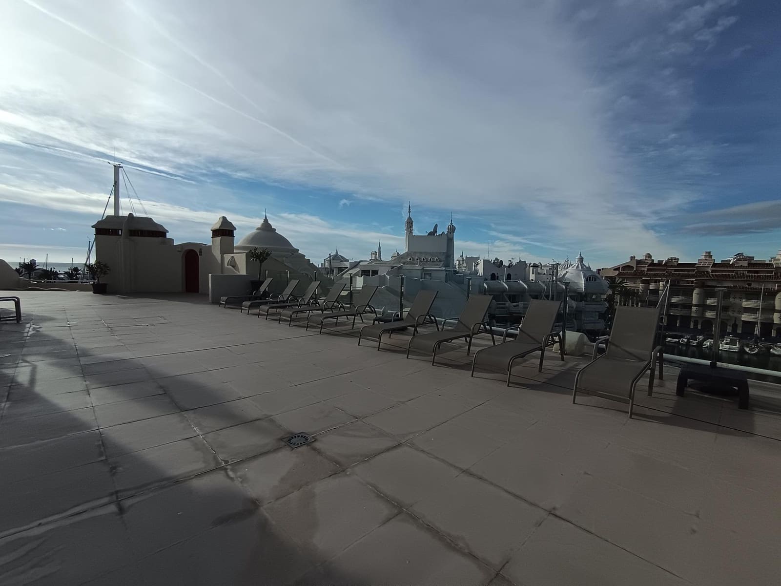 Studio til salg i Benalmadena med swimmingpool - € 400.000 (Ref: 9502446)