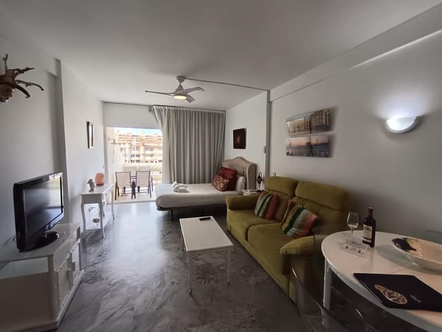 Studio til salg i Puerto Marina, Benalmádena med swimmingpool - € 400.000 (Ref: 9502446)