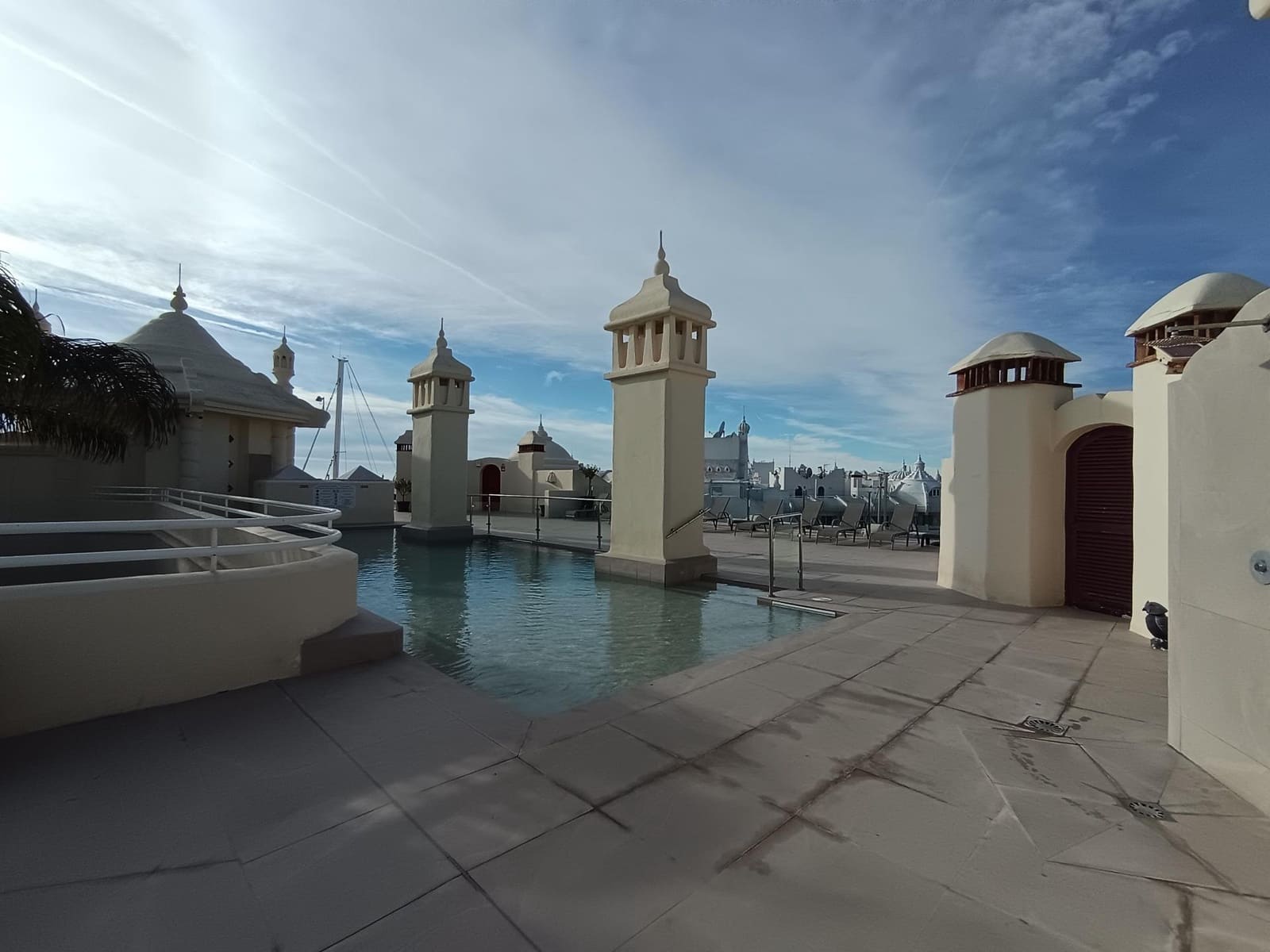 Studio til salg i Benalmadena med swimmingpool - € 400.000 (Ref: 9502446)