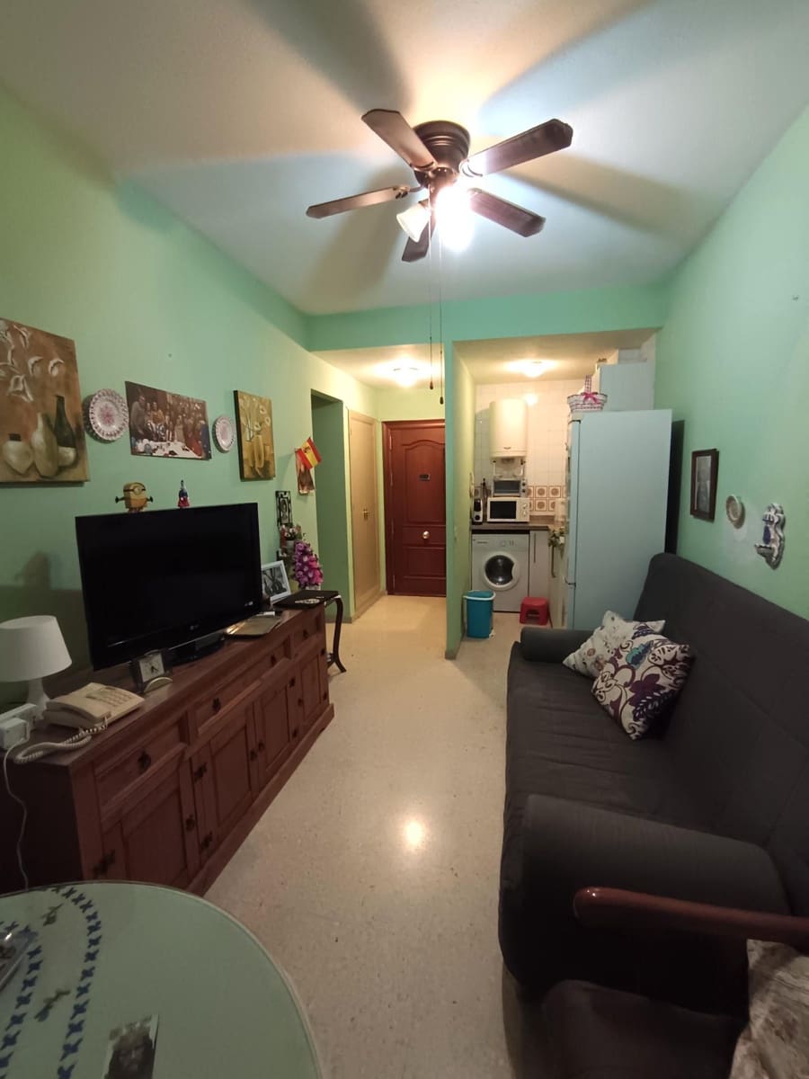 1 makuuhuone Huoneisto myytävänä paikassa Torremolinos - 215 000 € (Ref: 9504356)