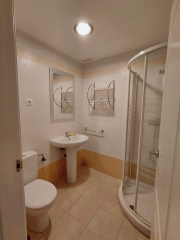 2 slaapkamer Flat te huur in Rincón de la Victoria met zwembad garage - € 1.000 (Ref: 9504357)