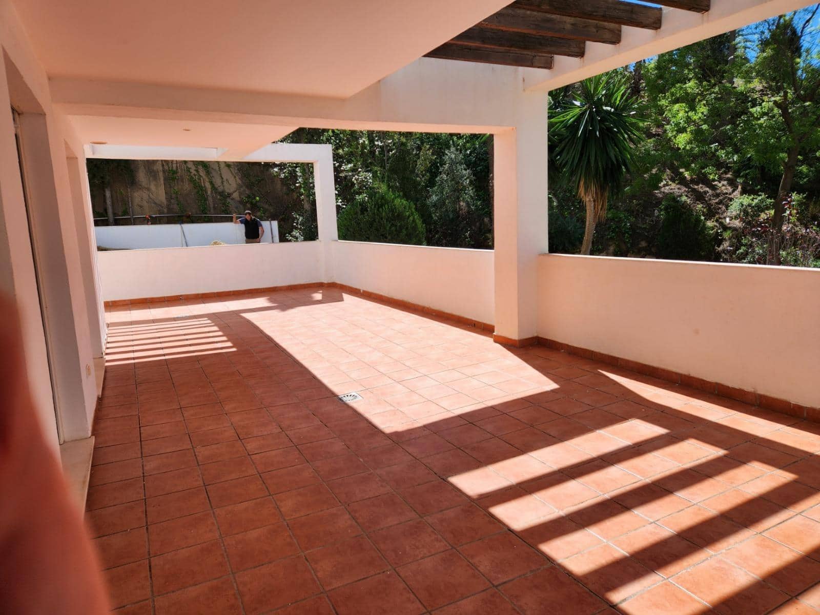 Piso de 2 habitaciones en Torrequebrada en venta con piscina garaje - 419.500 € (Ref: 9508944)