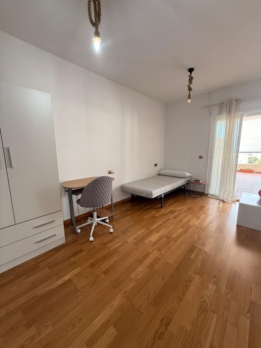 2 sypialnia Mieszkanie na sprzedaż w Rincon de la Victoria z basenem garażem - 395 000 € (Ref: 9513477)