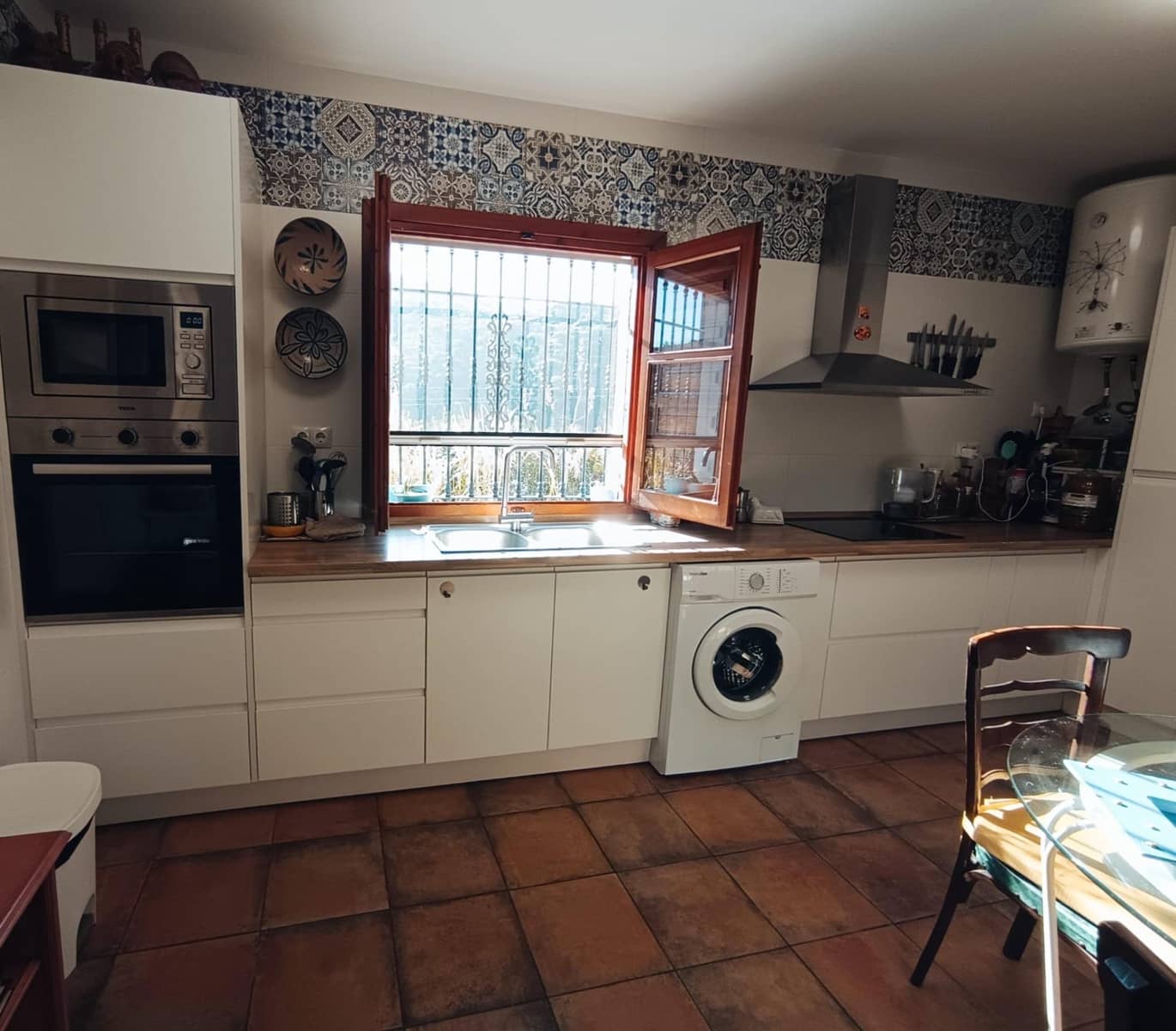 1 sypialnia Willa na sprzedaż w Canillas de Aceituno z basenem garażem - 270 000 € (Ref: 9518965)