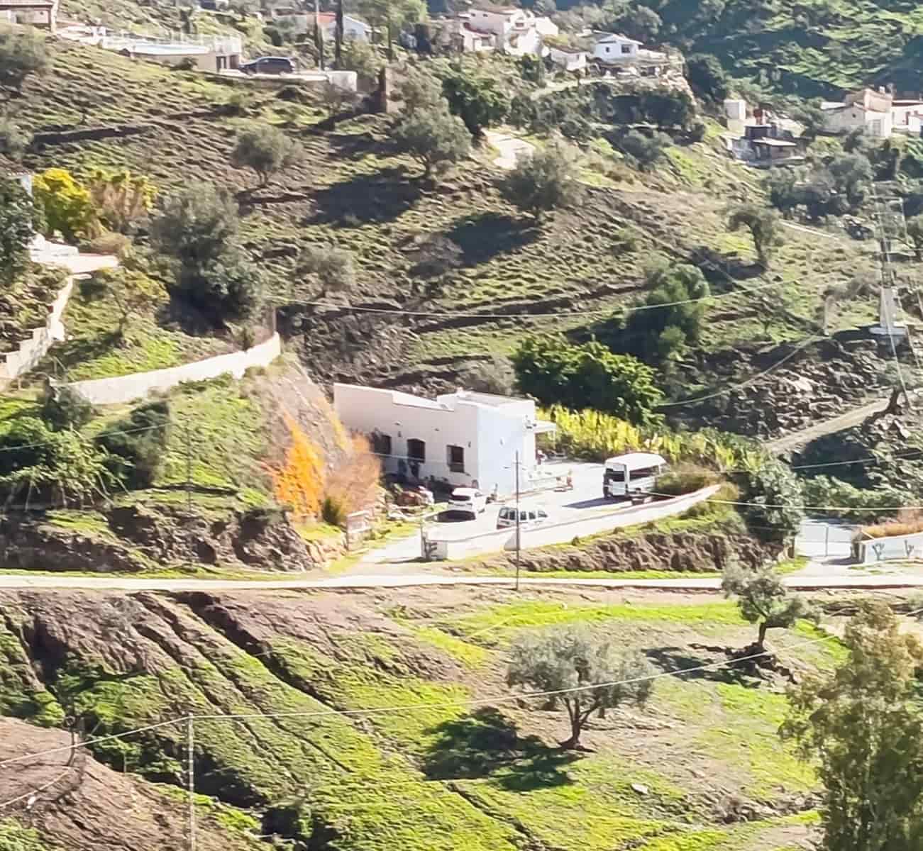 1 sypialnia Willa na sprzedaż w Canillas de Aceituno z basenem garażem - 270 000 € (Ref: 9518965)