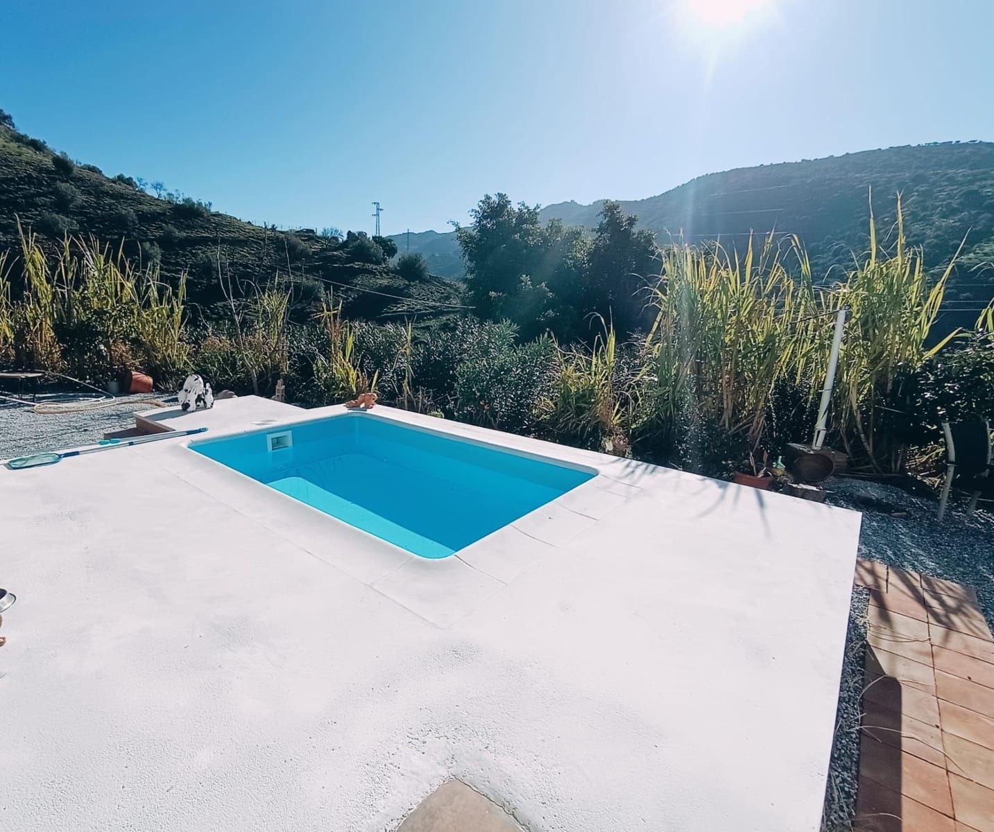 1 sypialnia Willa na sprzedaż w Canillas de Aceituno z basenem garażem - 270 000 € (Ref: 9518965)