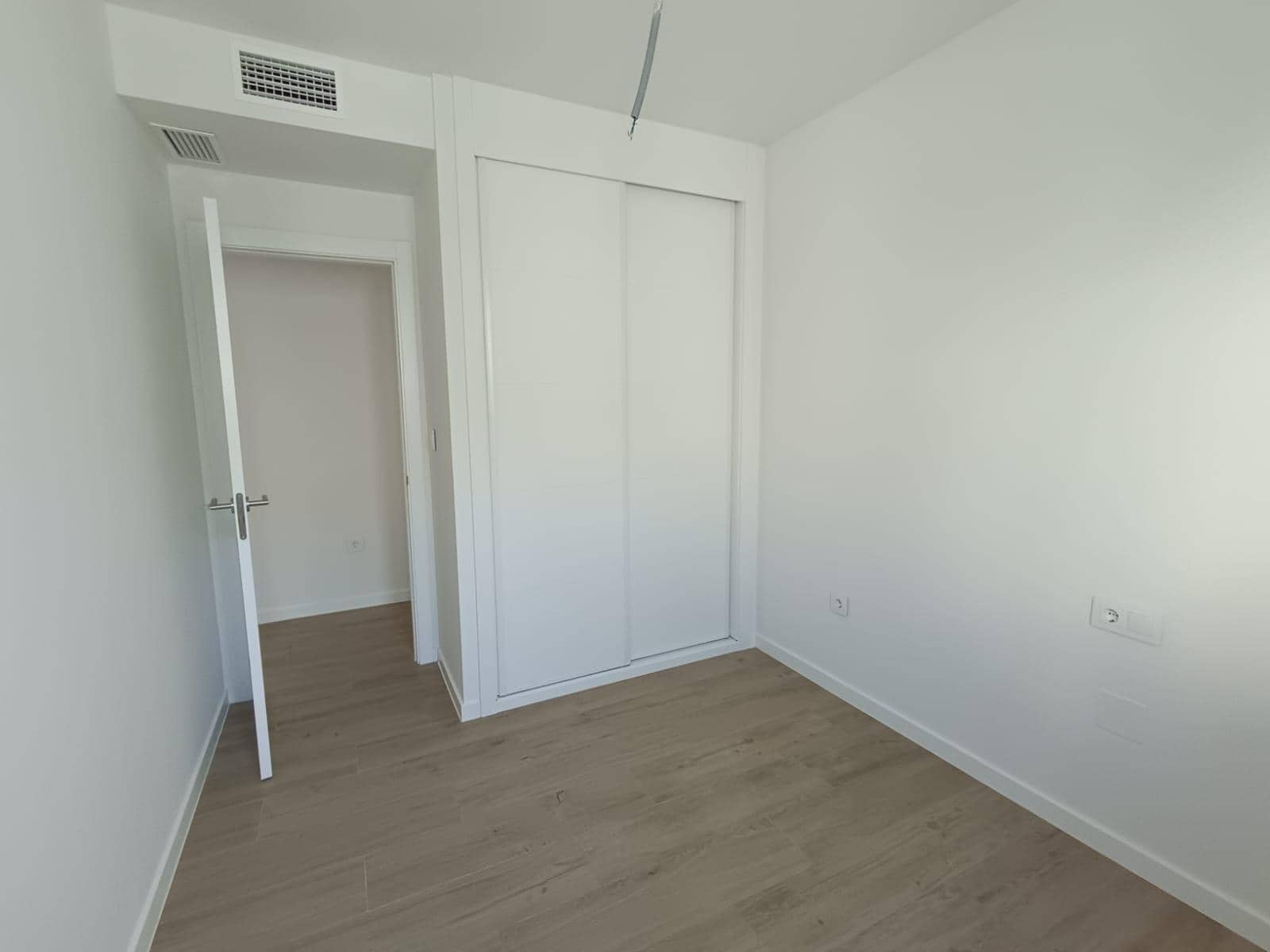 4 soveværelse Penthouse til salg i Malaga by med swimmingpool - € 850.000 (Ref: 9524391)