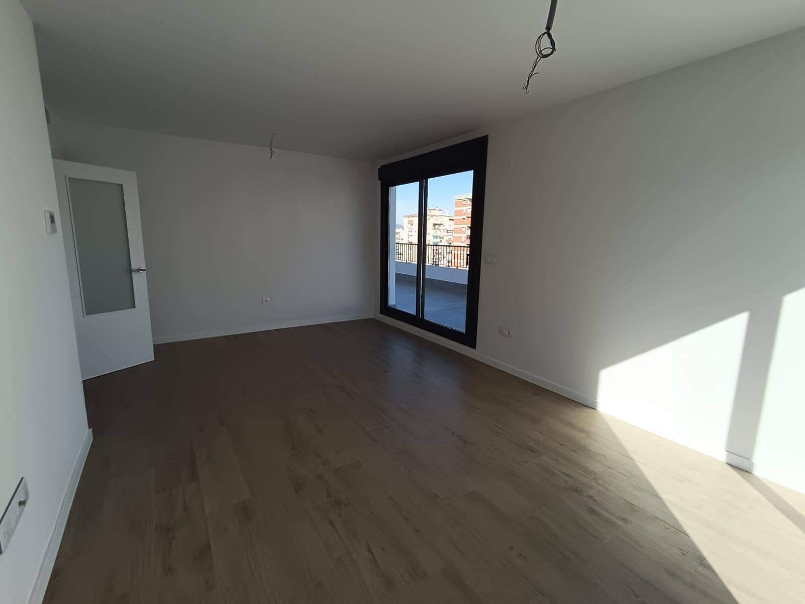 4 soveværelse Penthouse til salg i Malaga by med swimmingpool garage - € 769.000 (Ref: 9524391)