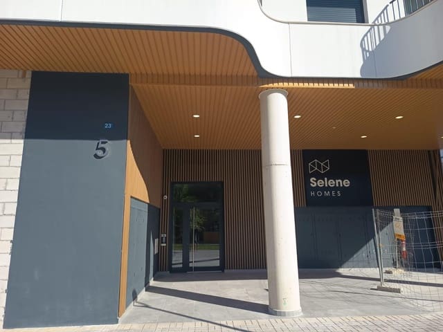 4 soveværelse Penthouse til salg i Carretera de Cadiz, Málaga by med swimmingpool garage - € 769.000 (Ref: 9524391)
