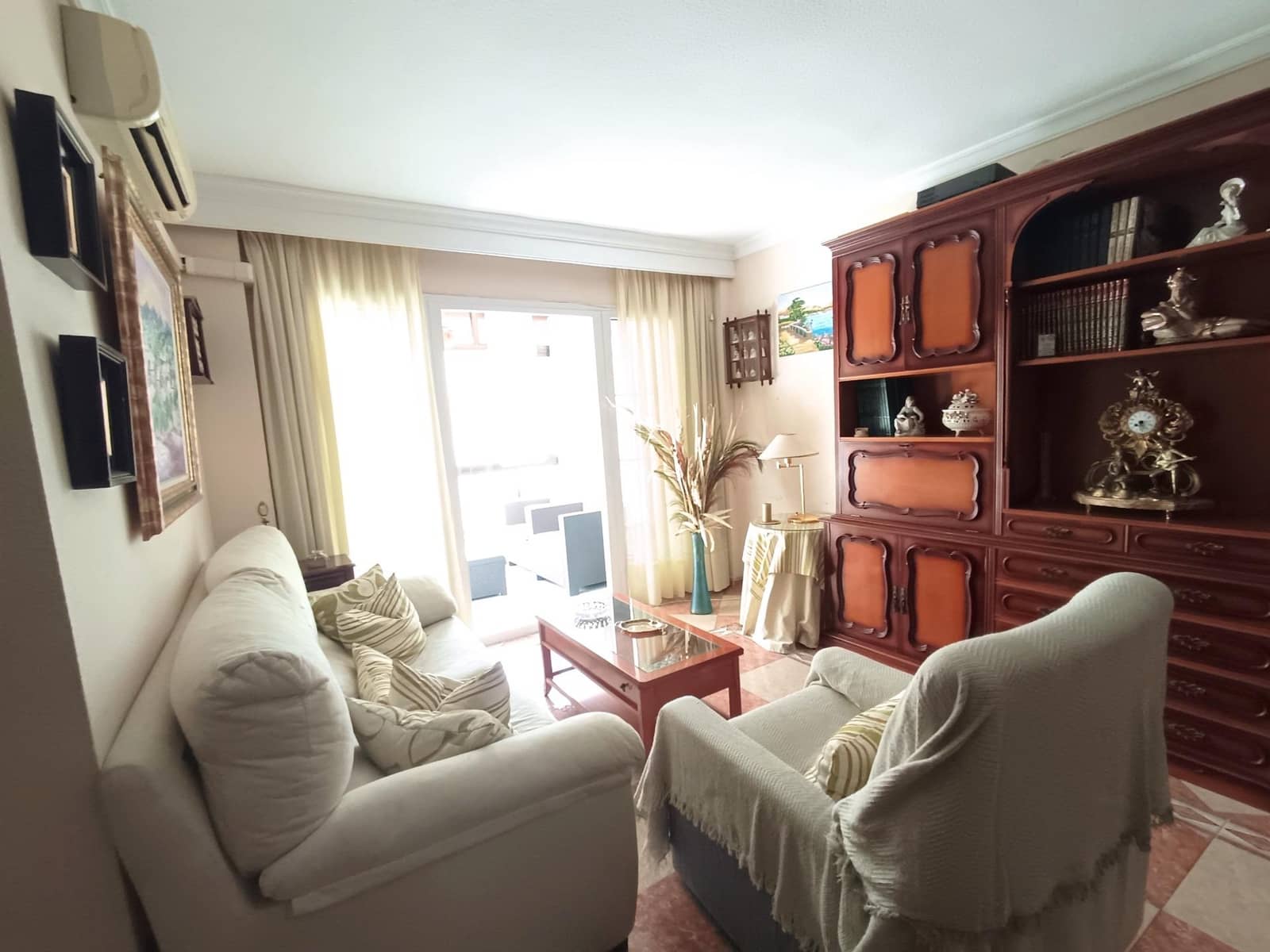 Piso de 4 habitaciones en Málaga ciudad en venta con garaje - 595.000 € (Ref: 9533825)