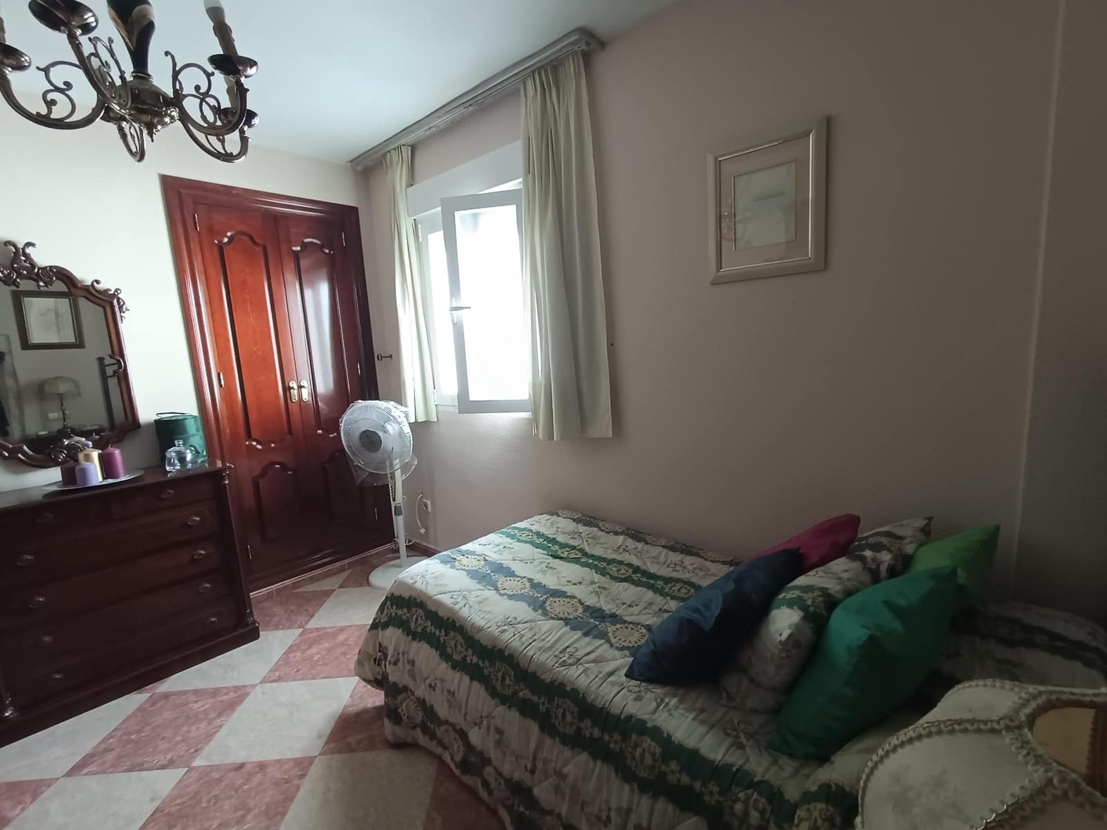 Piso de 4 habitaciones en Málaga ciudad en venta con garaje - 595.000 € (Ref: 9533825)