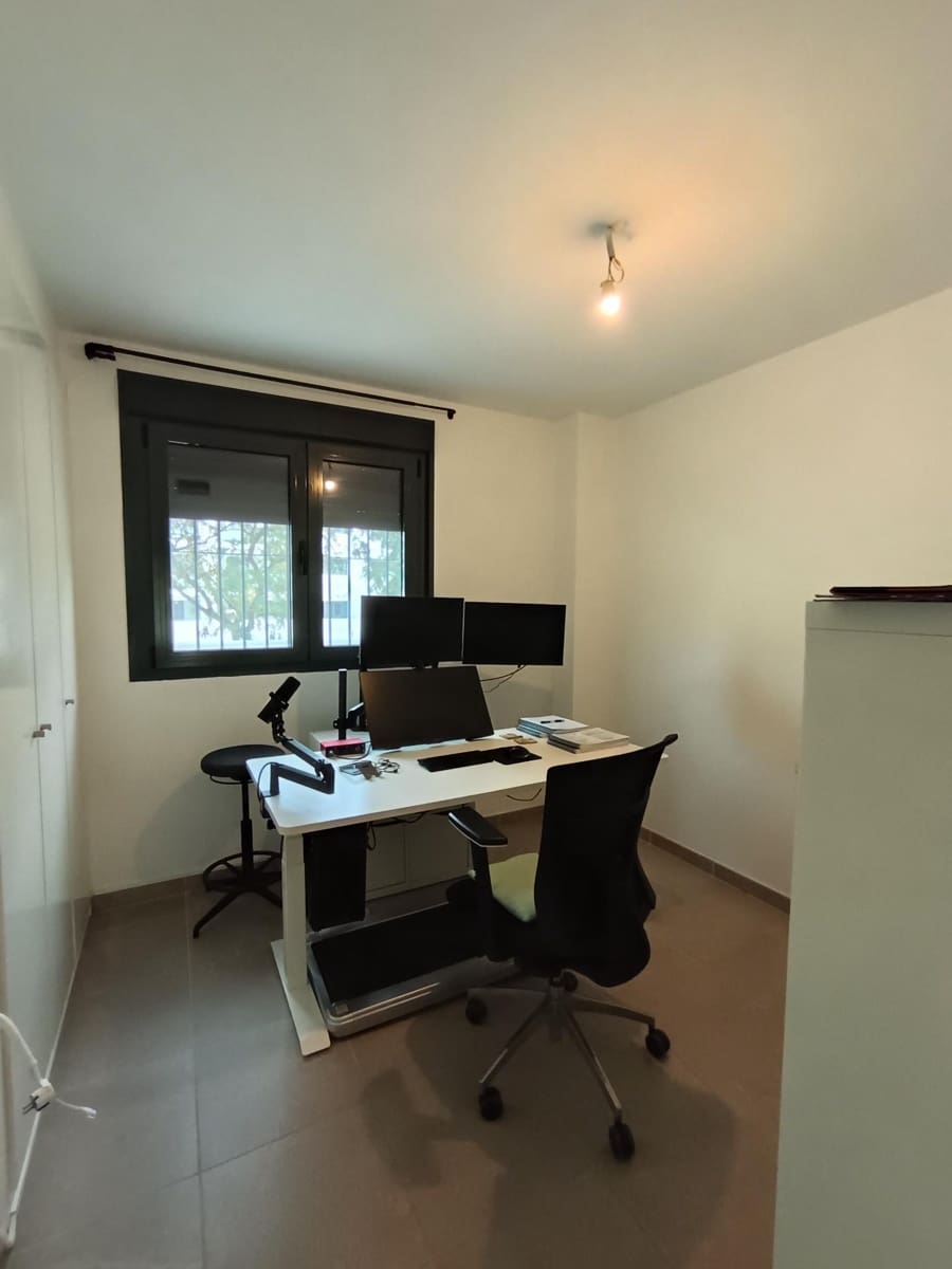 4 Zimmer Wohnung zu verkaufen in Churriana mit Pool Garage - 606.000 € (Ref: 9536804)