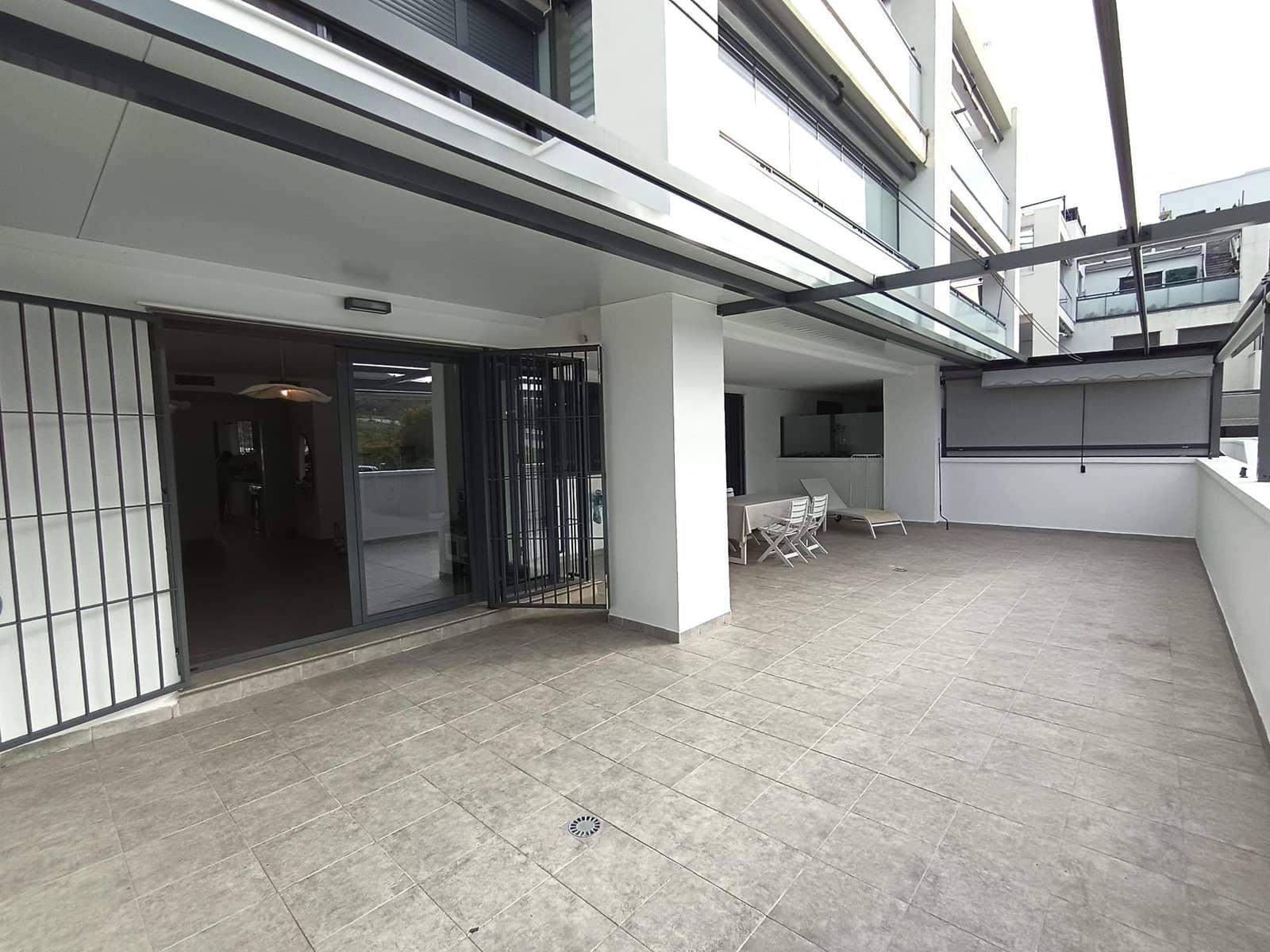 4 Zimmer Wohnung zu verkaufen in Churriana mit Pool Garage - 606.000 € (Ref: 9536804)