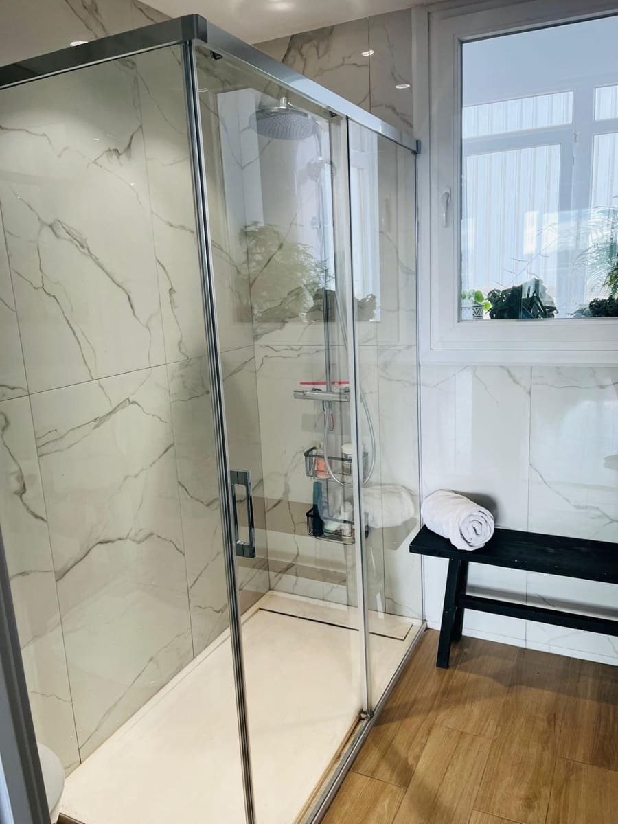 3 soveværelse Lejlighed til salg i Malaga by - € 489.500 (Ref: 9541206)