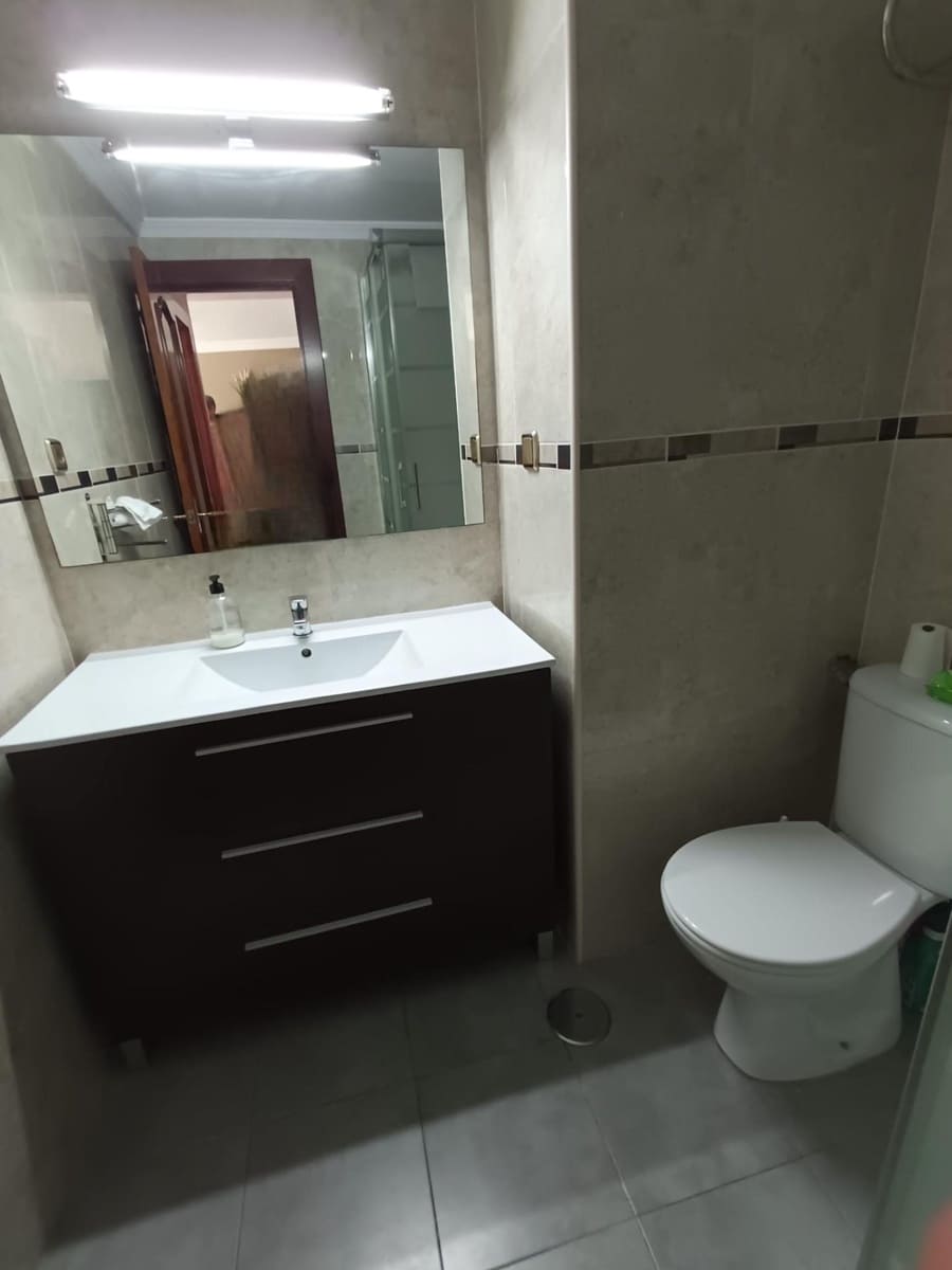 3 bedroom Flat for sale in Malaga city - € 320,000 (Ref: 9543732)