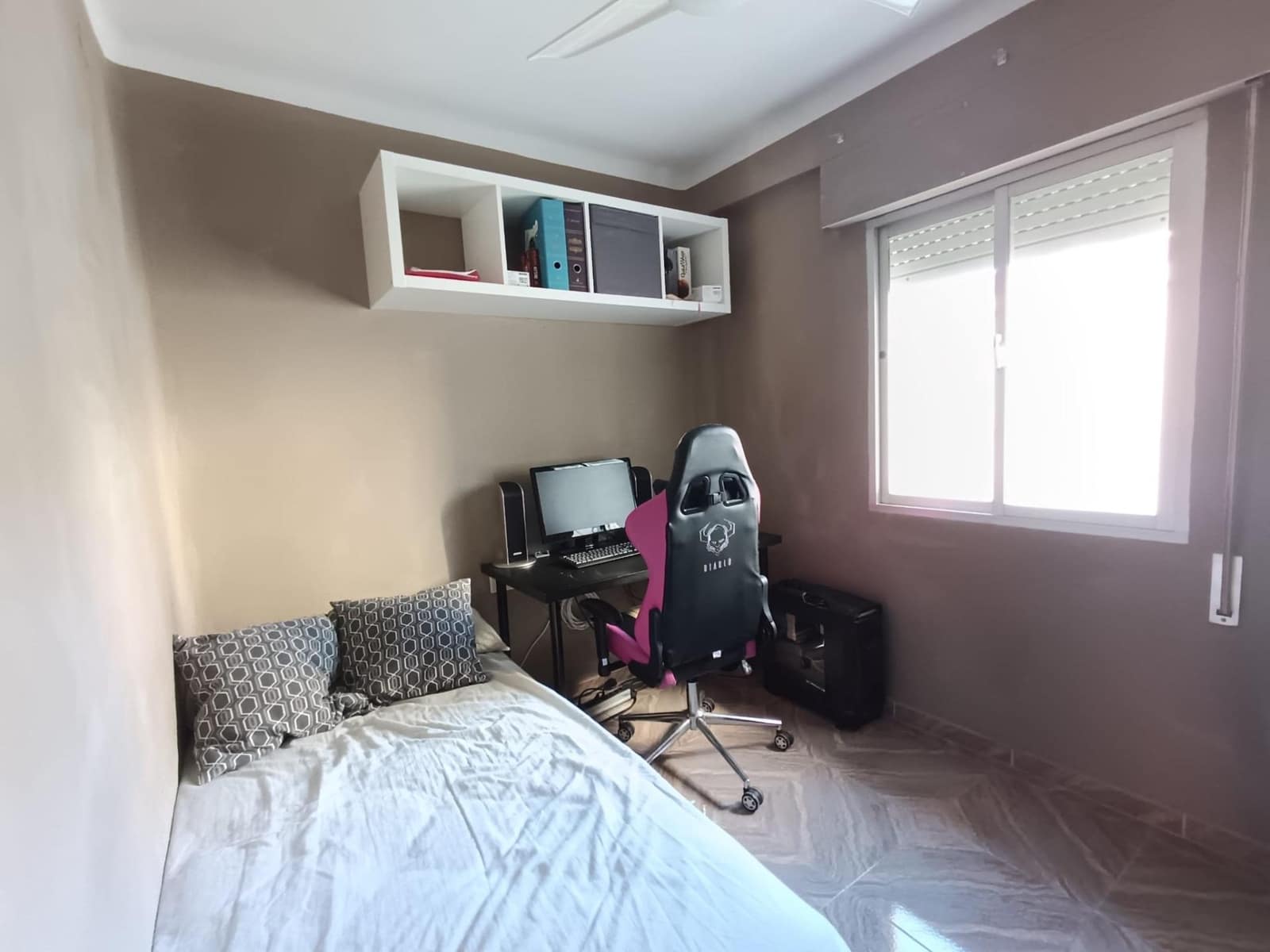 3 bedroom Flat for sale in Malaga city - € 320,000 (Ref: 9543732)