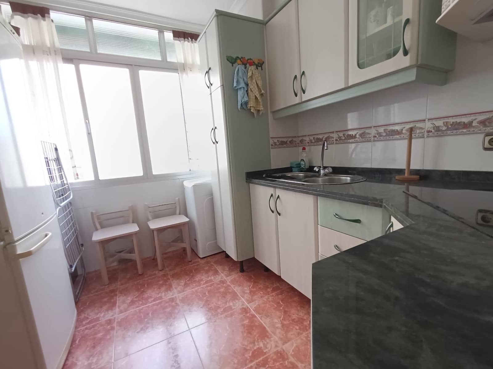 3 bedroom Flat for sale in Malaga city - € 320,000 (Ref: 9543732)