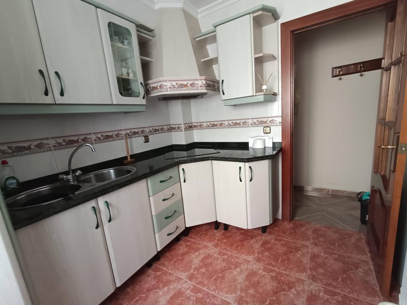 3 bedroom Flat for sale in Malaga city - € 320,000 (Ref: 9543732)
