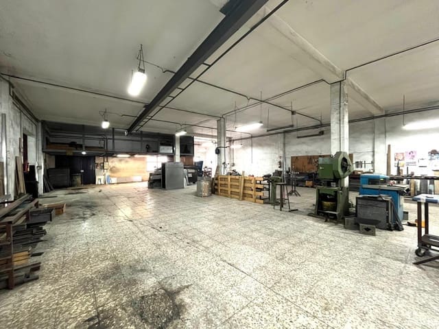 Företag till salu i Málaga stad - 800 000 € (Ref: 9548314)