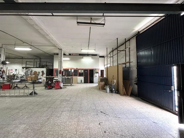 Företag till salu i Málaga stad - 800 000 € (Ref: 9548314)