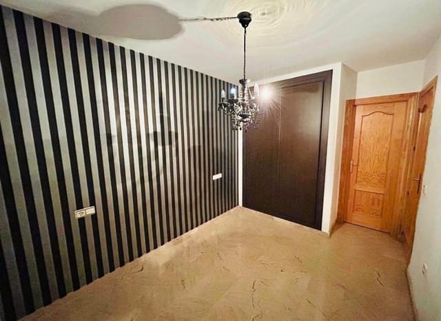 2 sovrum Lägenhet till salu i Las Lagunas de Mijas, Mijas med garage - 235 000 € (Ref: 9571269)