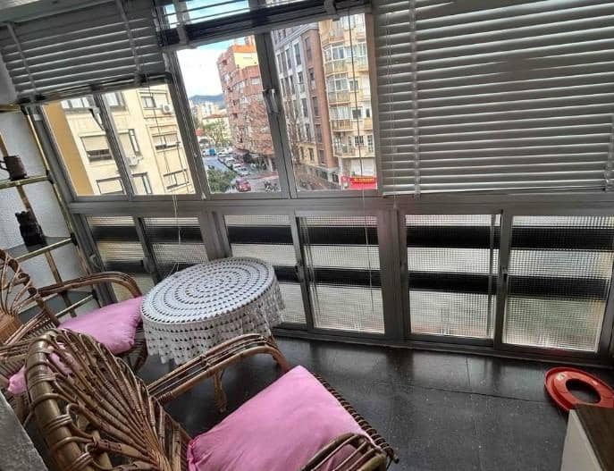 3 soveværelse Lejlighed til salg i Malaga by - € 330.000 (Ref: 9591390)