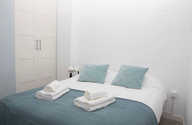 Loft til salgs i Málaga by - € 197 000 (Ref: 9622409)