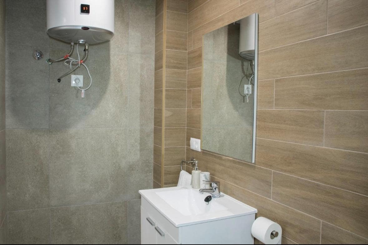 Loft til salgs i Malaga by - € 197 000 (Ref: 9622409)