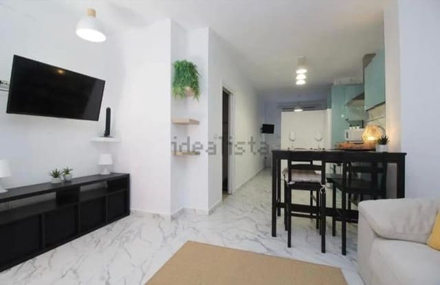 Loft til salgs i Málaga by - € 197 000 (Ref: 9622410)